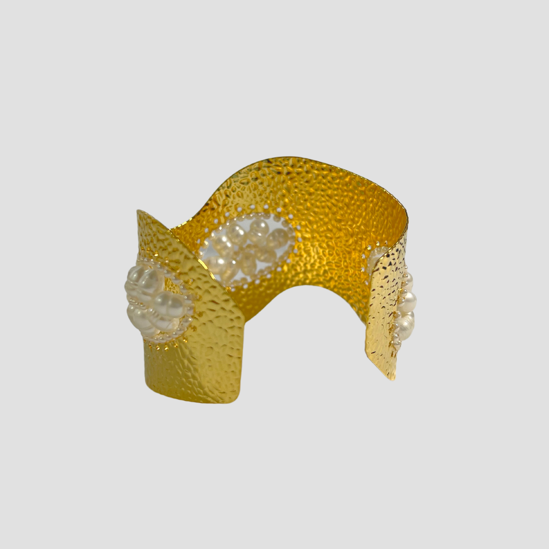 River Pearl Wide Cuff Bracelet & Earring Set