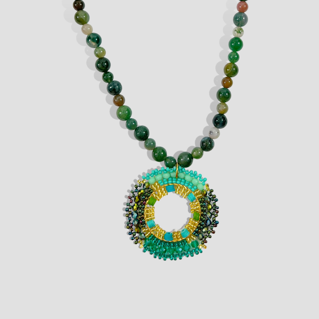 Green Beauty Necklace & Earring Set