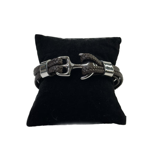 Leather bracelet