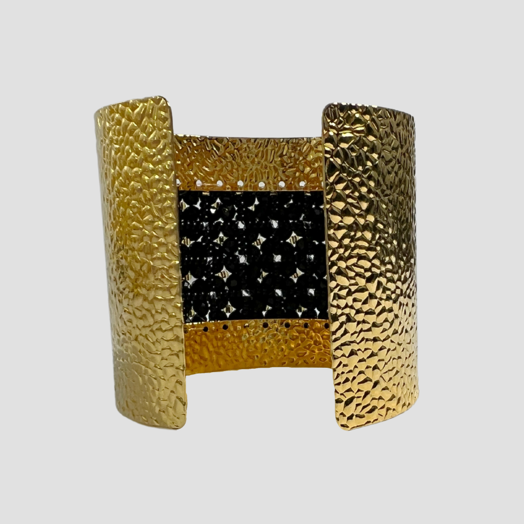 Juego de aretes y brazalete ancho negro