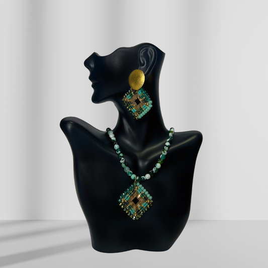 Aventurine Green Shakira Necklace & Earring Set