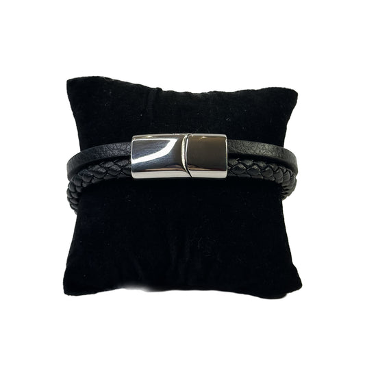 Leather bracelet